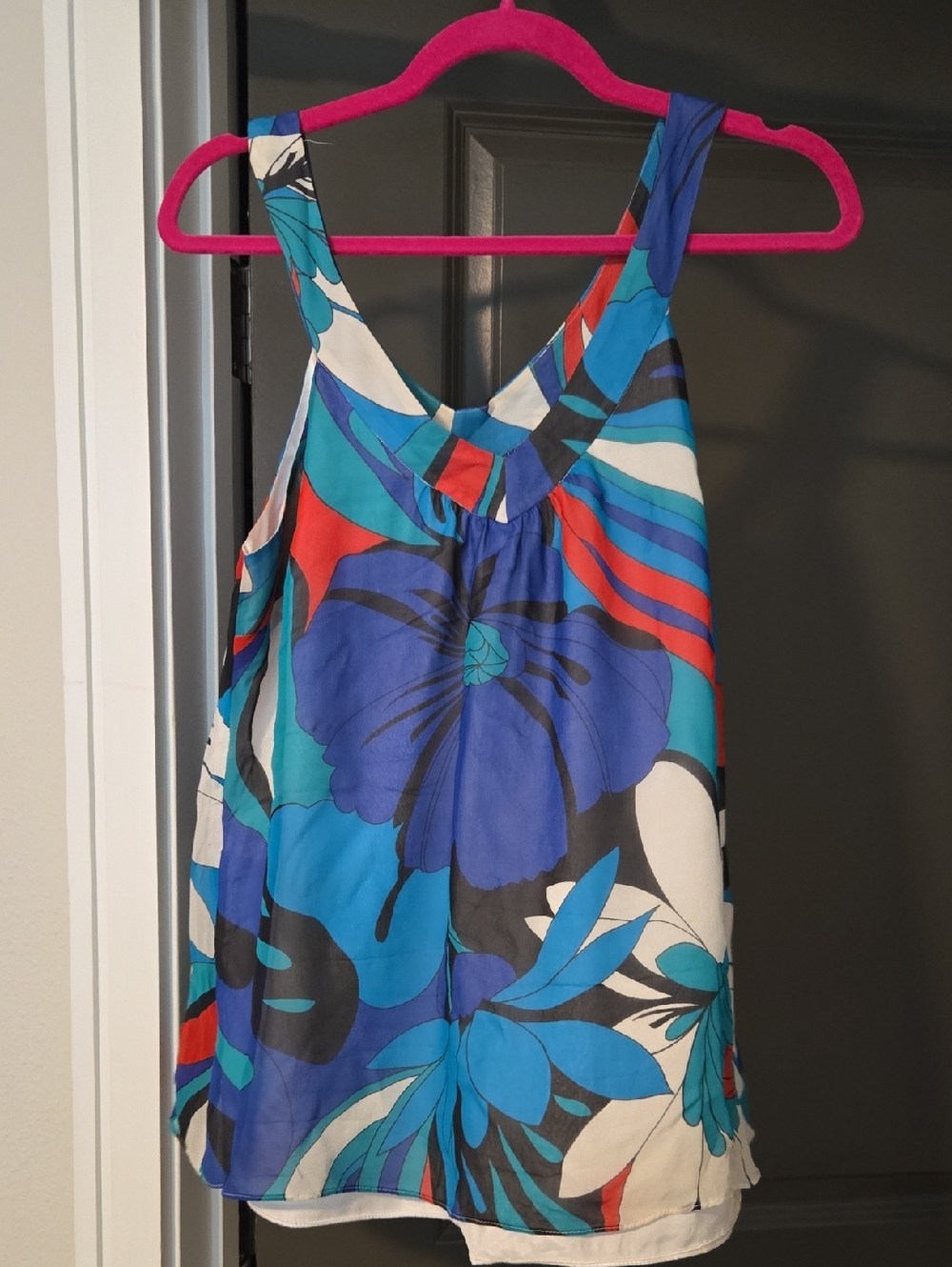 GUESS Multicolor Geometric Floral Sleeveless Top - Blue, Teal & Red